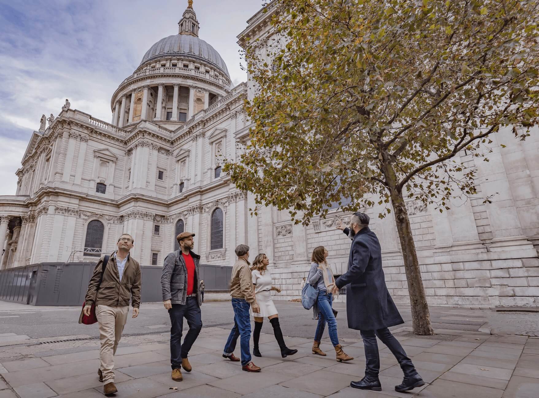 Private tour outside St Paul's